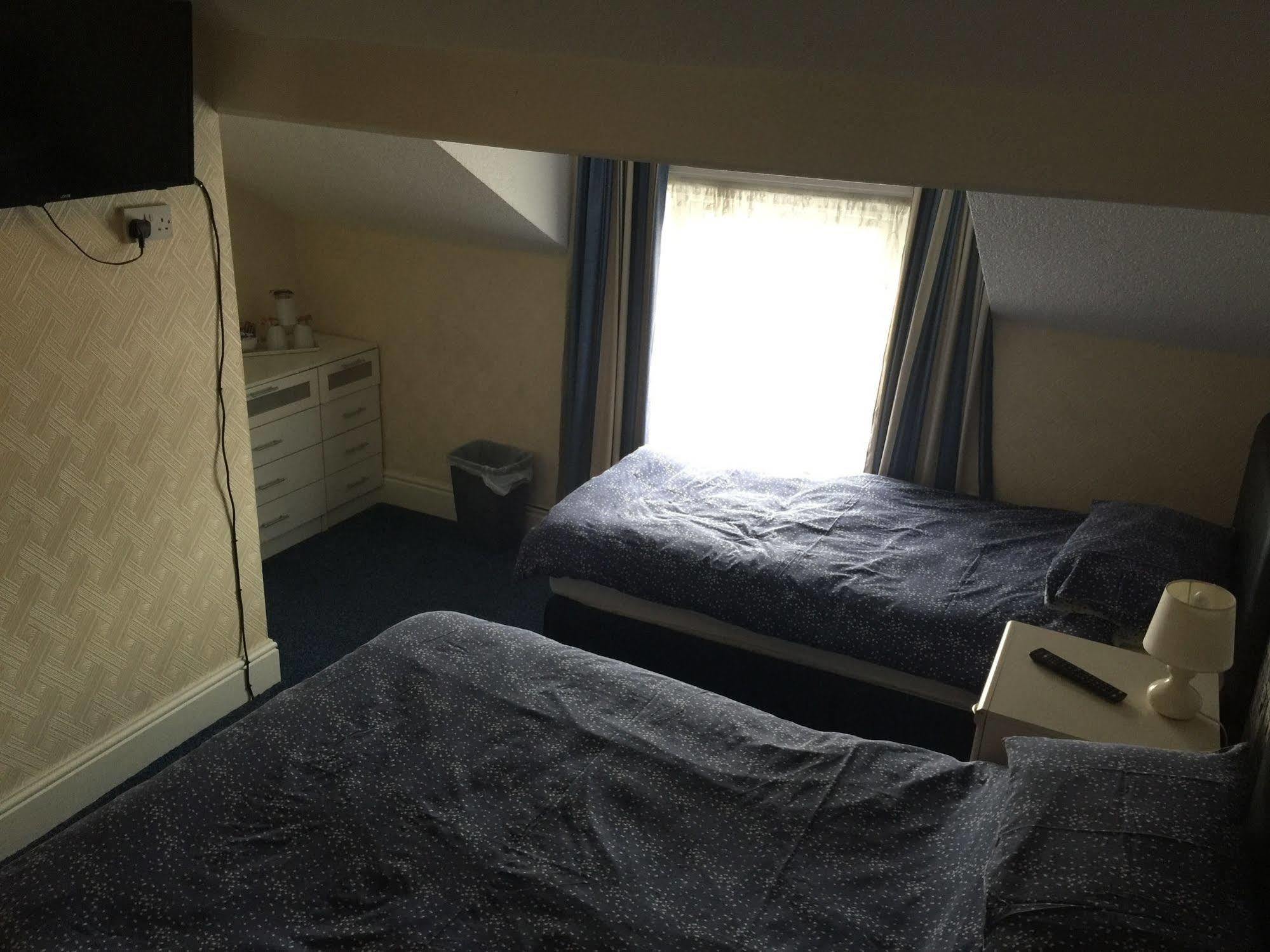 The Trentham Couette-café 3*